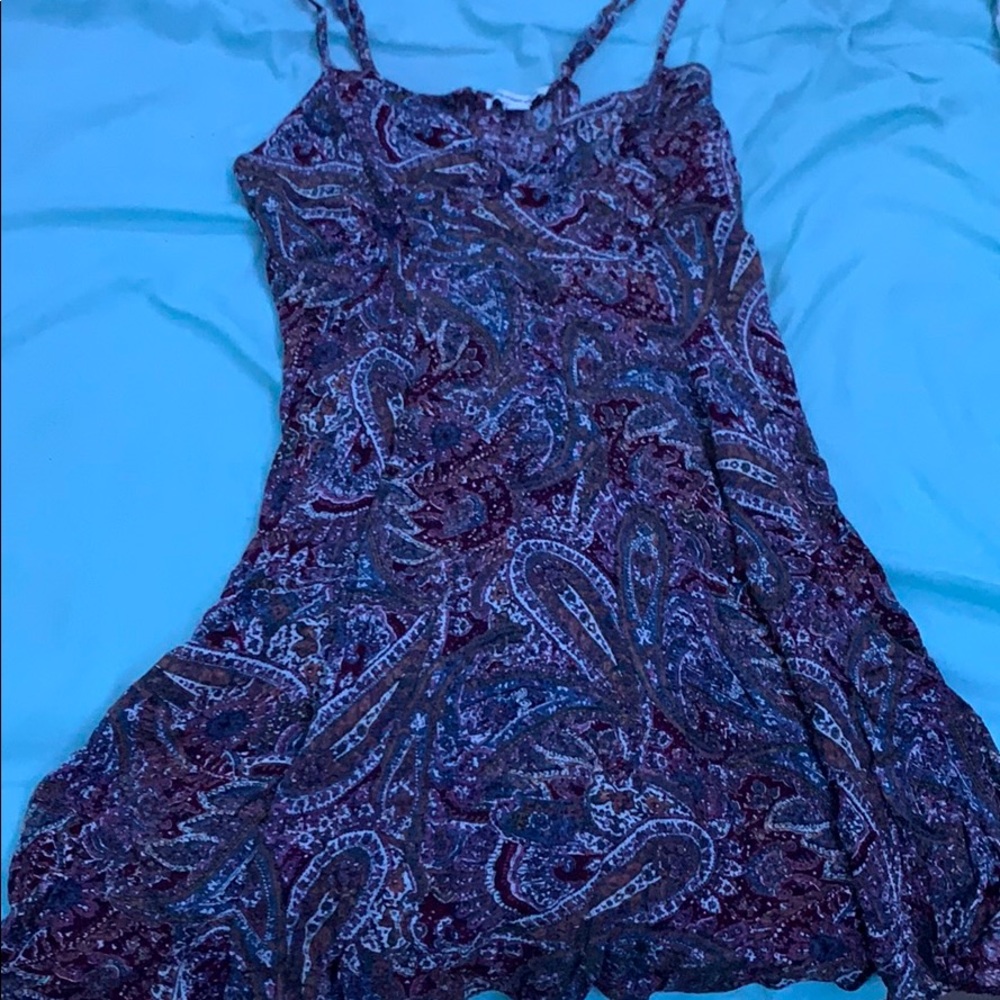 burgundy pattern mini dress